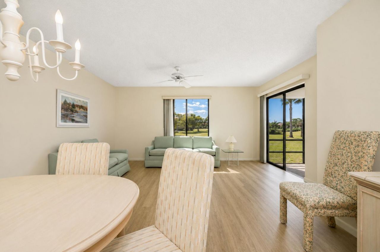 5403 SE Miles Grant Road, Unit H-209, Stuart, FL 34997 Photo