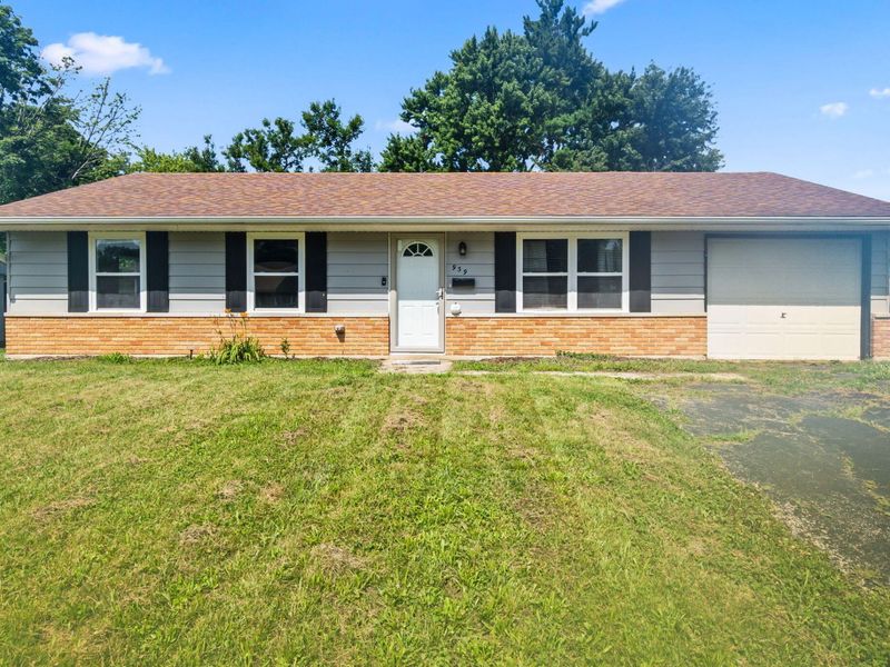 939 Firwood Drive, New Carlisle, OH 45344 Photo 1