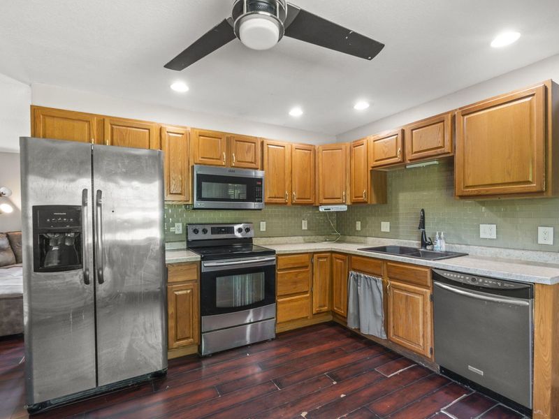 939 Firwood Drive, New Carlisle, OH 45344 Photo 8