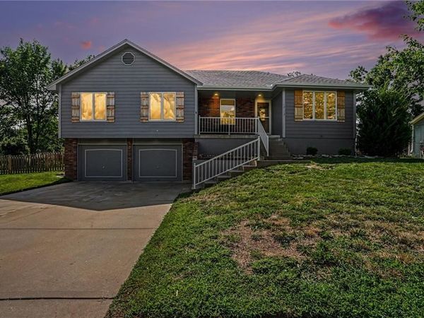 12113 E 78th Terrace, Kansas City, MO 64138