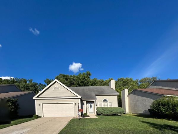5994 Abbey Church Road , Dublin, OH 43017