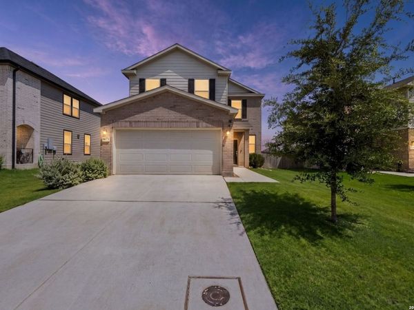 4873 Park Glen, Marion, TX 78124