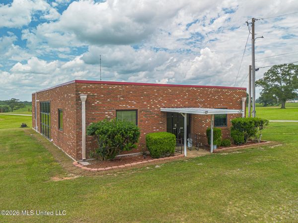 5675 Highway 53 , Poplarville, MS 39470