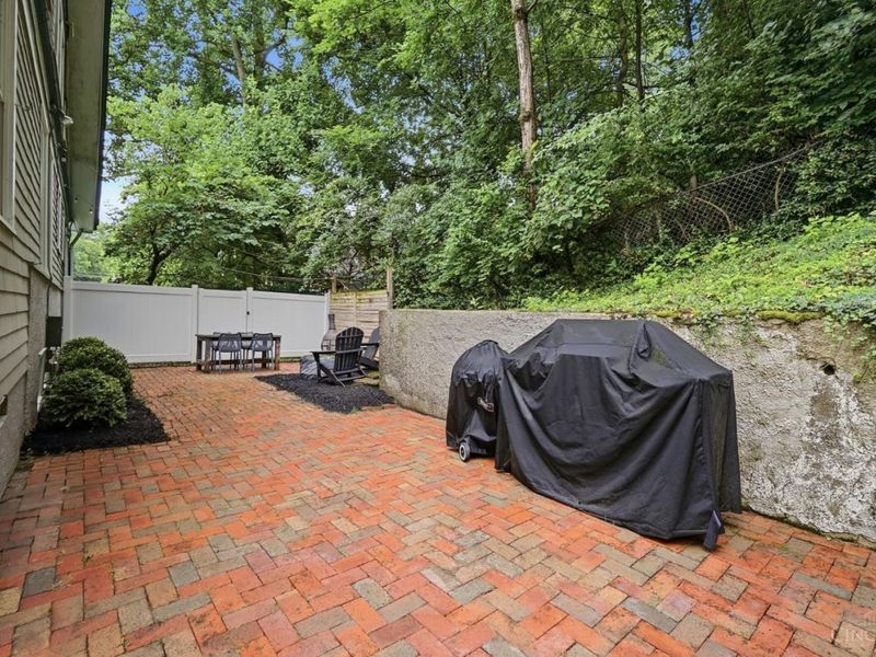 3485 Linwood Avenue, Cincinnati, OH 45208 Photo 55