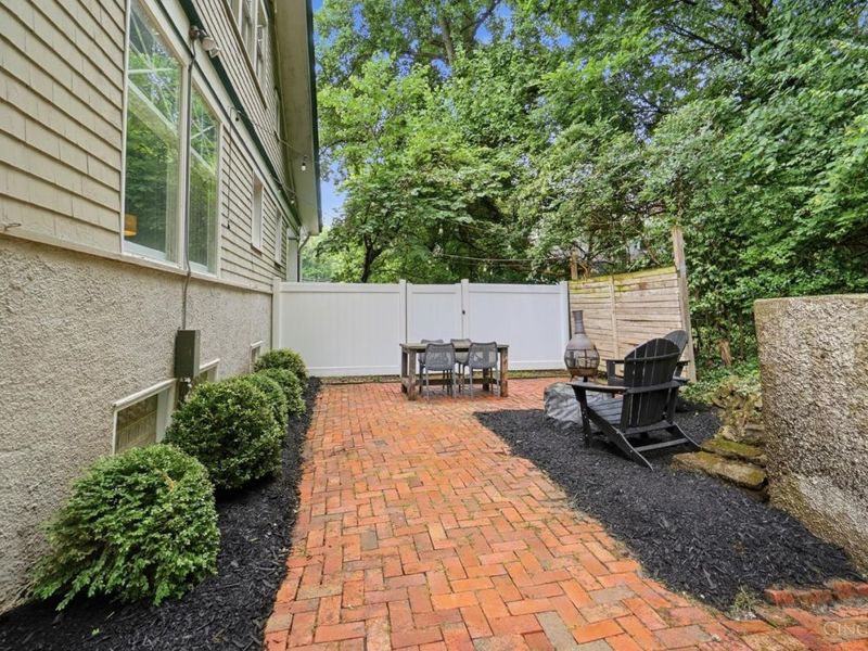 3485 Linwood Avenue, Cincinnati, OH 45208 Photo 56
