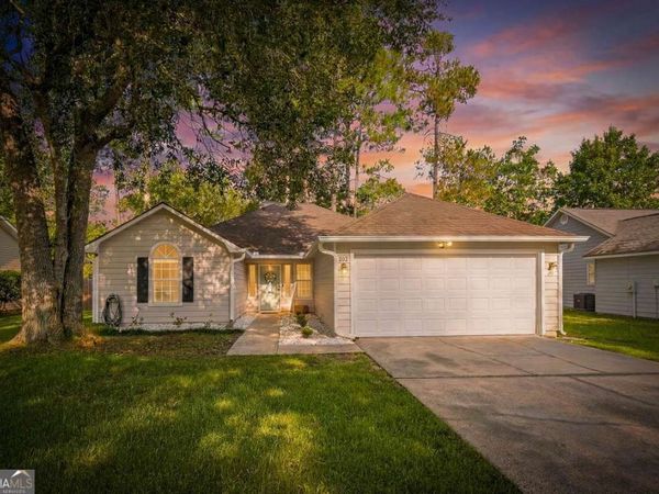 312 E Hallowes Drive, St. Mary'S, GA 31558