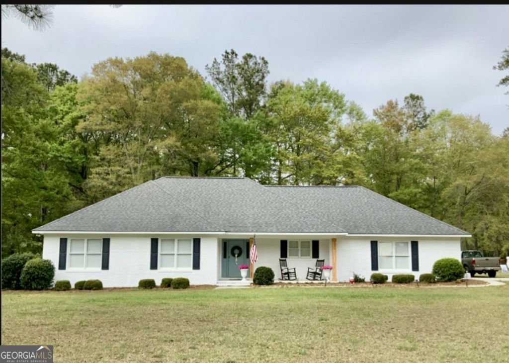 201 Mossberg Circle, Statesboro, GA 30461 Main Photo