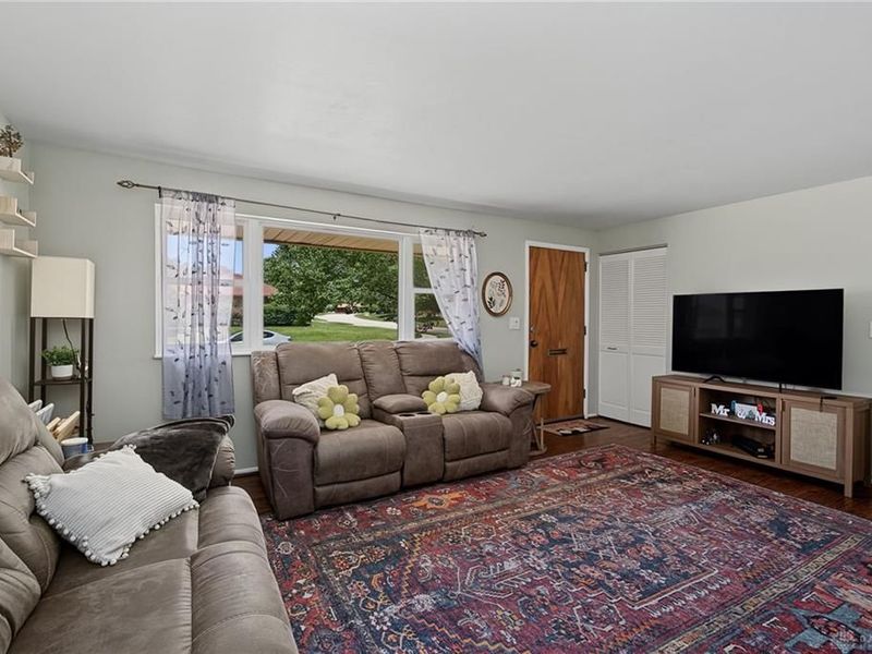 5580 Barnard Drive, Huber Heights, OH 45424 Photo 10