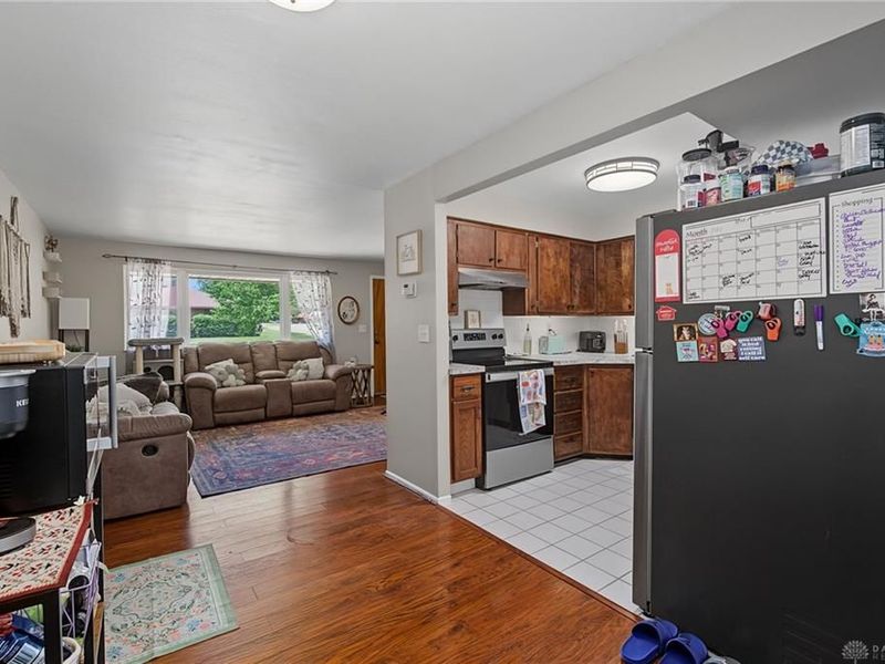 5580 Barnard Drive, Huber Heights, OH 45424 Photo 18