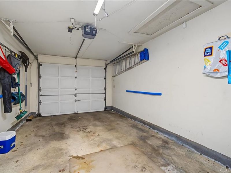 5580 Barnard Drive, Huber Heights, OH 45424 Photo 42