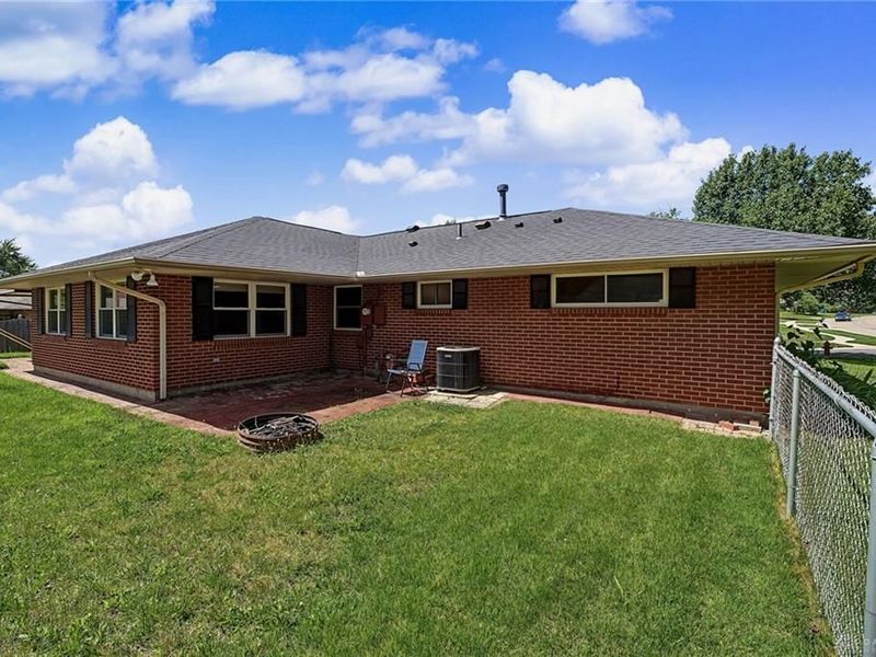 5580 Barnard Drive, Huber Heights, OH 45424 Photo 48