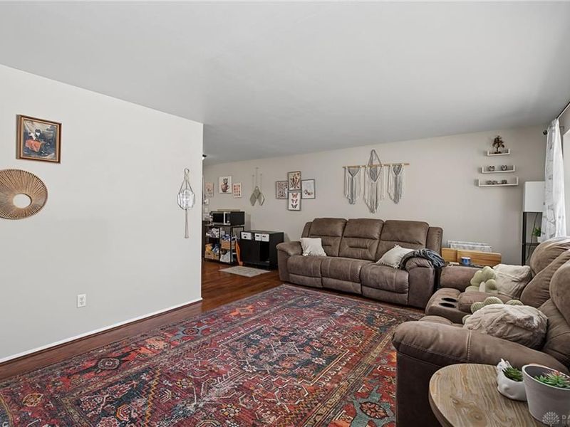 5580 Barnard Drive, Huber Heights, OH 45424 Photo 8