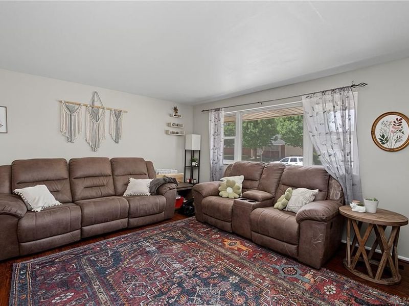 5580 Barnard Drive, Huber Heights, OH 45424 Photo 9