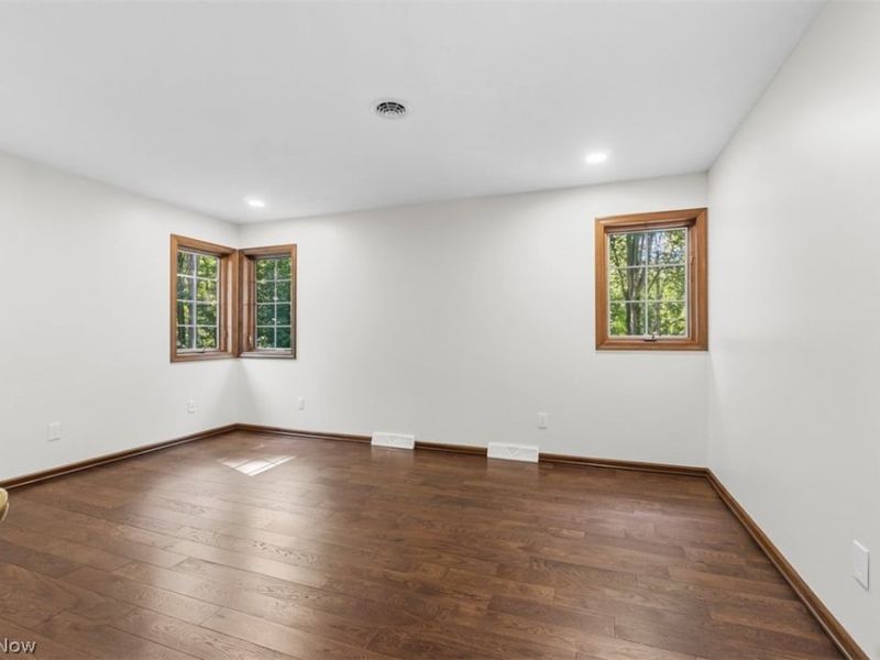 8215 Whispering Pines Drive, Novelty, OH 44072 Photo 23
