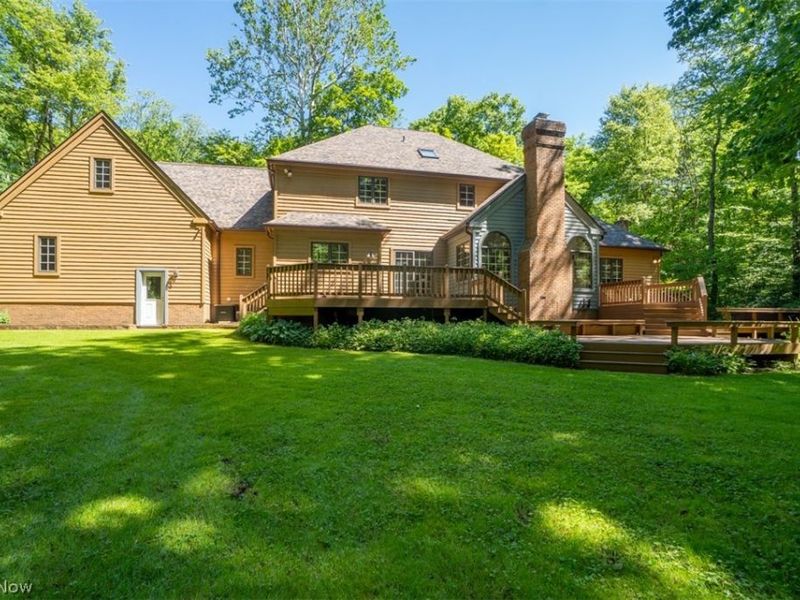 8215 Whispering Pines Drive, Novelty, OH 44072 Photo 35