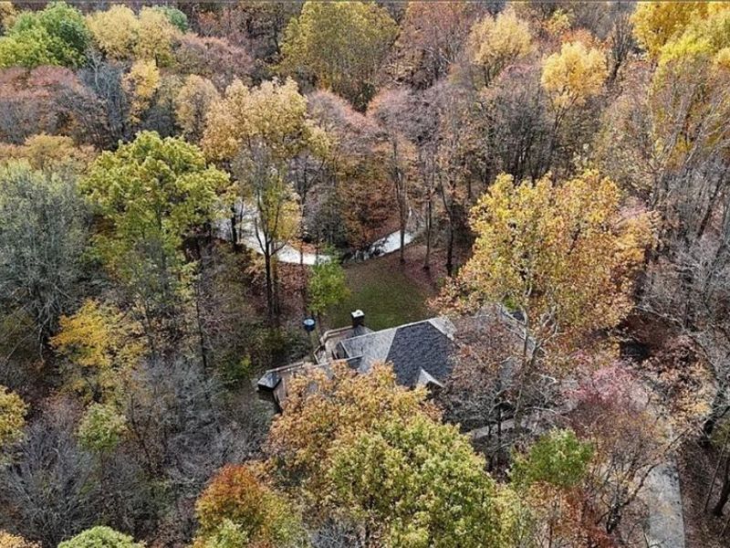 8215 Whispering Pines Drive, Novelty, OH 44072 Photo 41