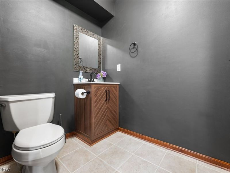 4866 Provens Drive, Akron, OH 44319 Photo 23