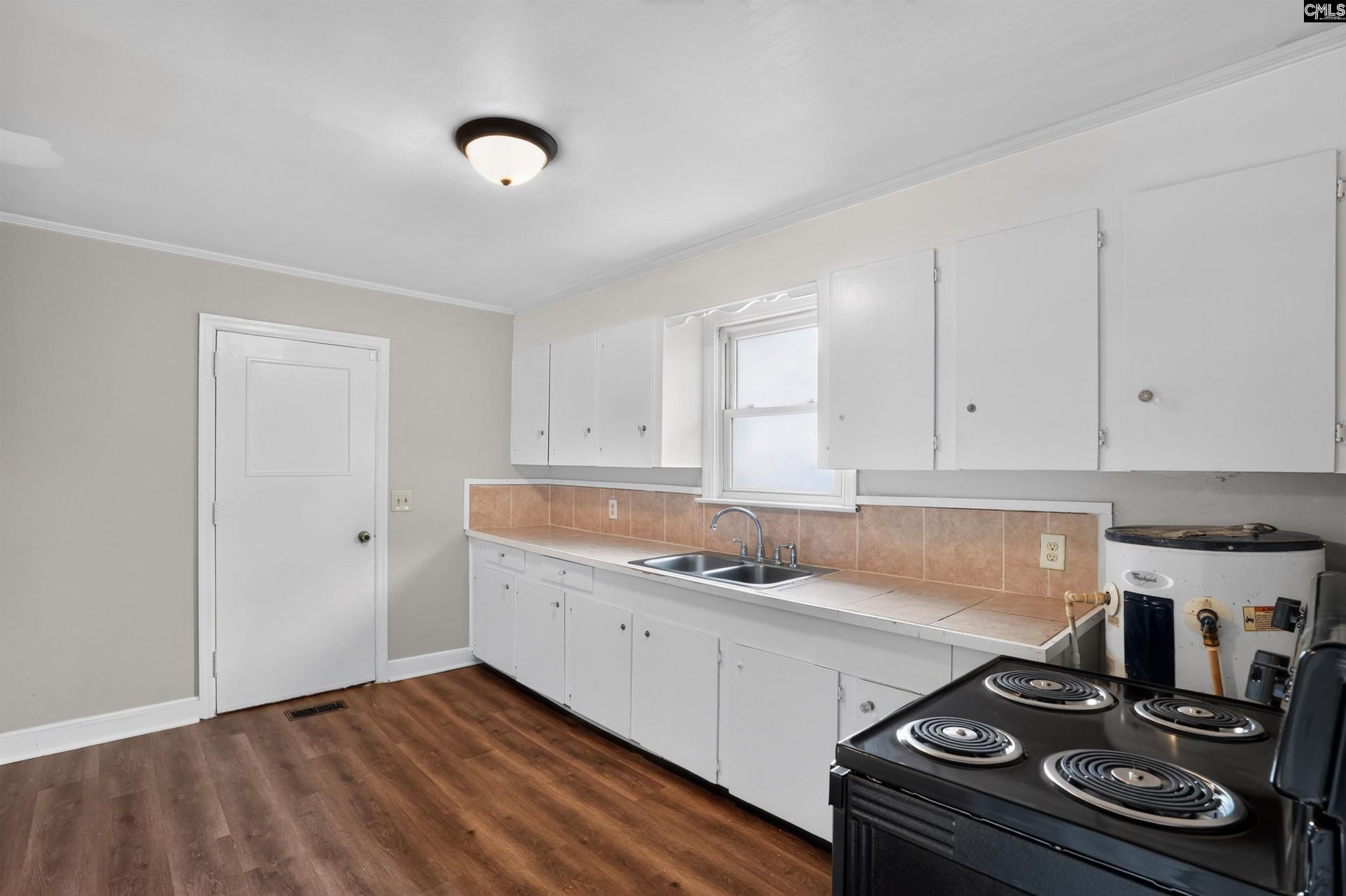 3054 Truman Street  Photo 17