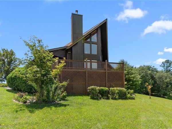 285 Black Bear Ridge Road , Sparta, NC 28675