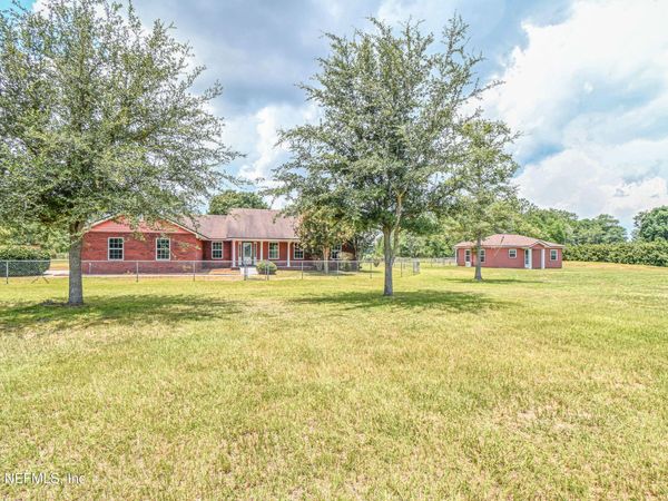 18100 CREWS Road, Glen St. Mary, FL 32040