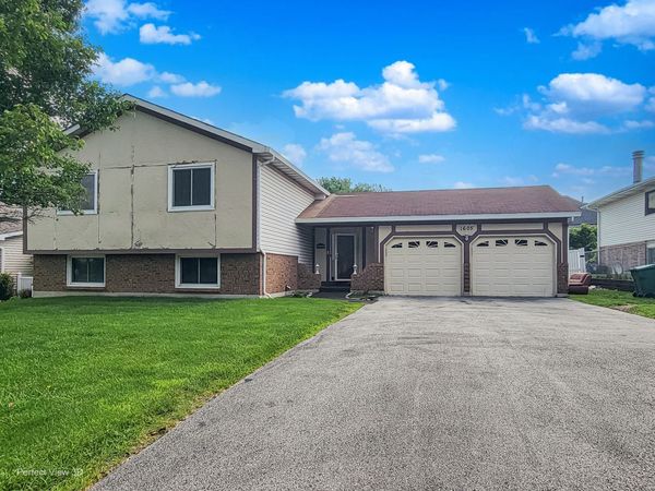 1605 S MAIN Street , Lombard, IL 60148