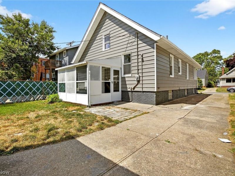 3615 W 147th Street, Cleveland, OH 44111 Photo 4