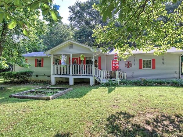 477 Macedonia Road , Kingston, GA 30145