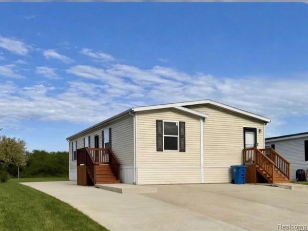 25843 Loudon , Brownstown Twp, MI 48134