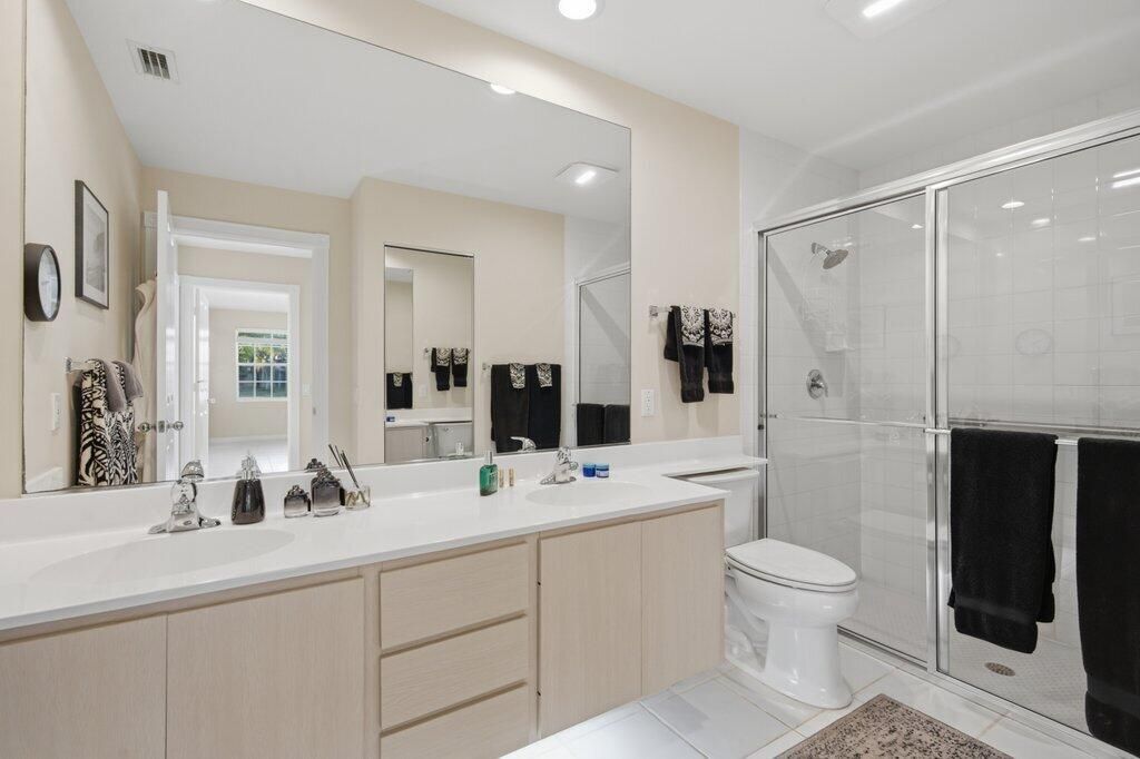1301 NW Bentley Circle, Unit B, Port Saint Lucie, FL 34986 Photo