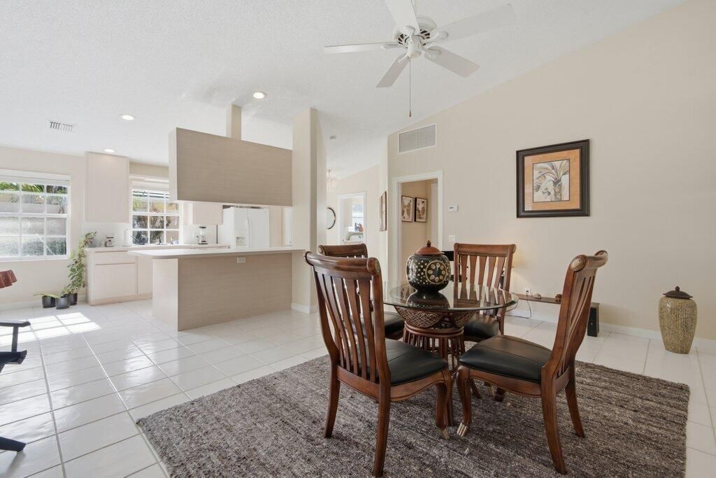 1301 NW Bentley Circle, Unit B, Port Saint Lucie, FL 34986 Photo