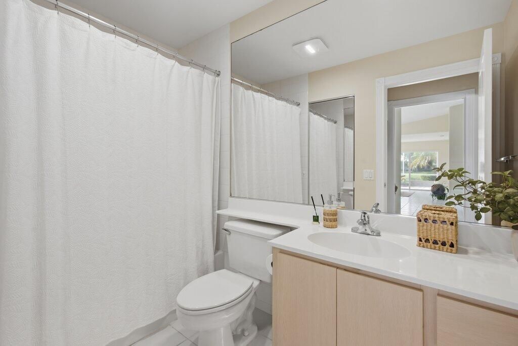 1301 NW Bentley Circle, Unit B, Port Saint Lucie, FL 34986 Photo
