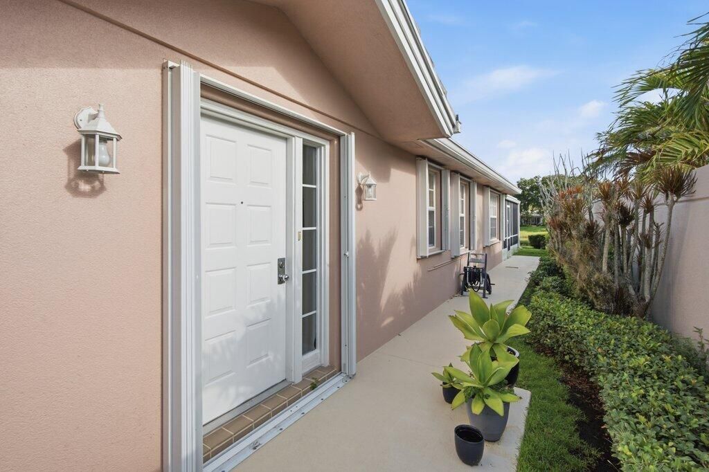 1301 NW Bentley Circle, Unit B, Port Saint Lucie, FL 34986 Photo