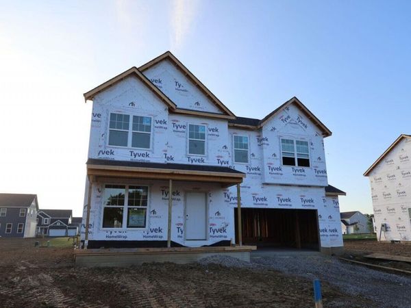 1735 Kenneth Drive , Delaware, OH 43015