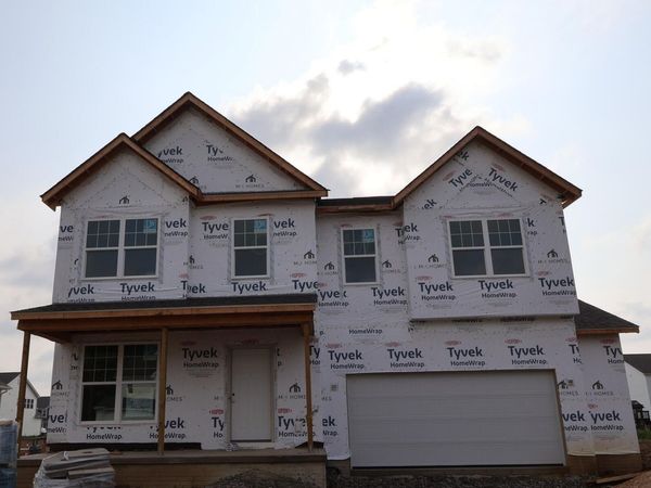 1735 Kenneth Drive, Delaware, OH 43015