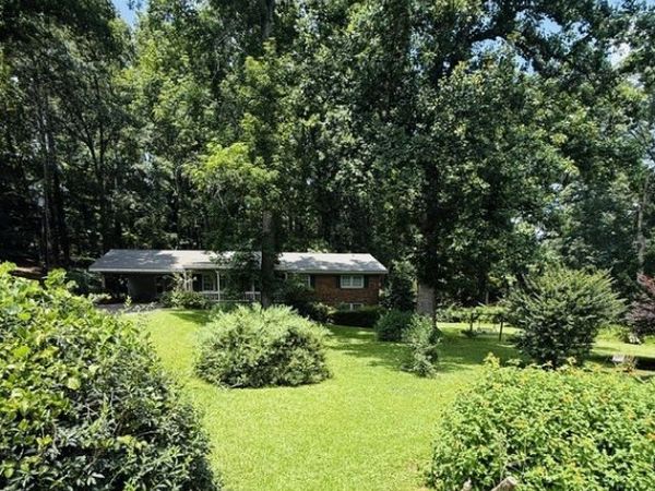 764 Jones Mathews Road, Hull, GA 30646