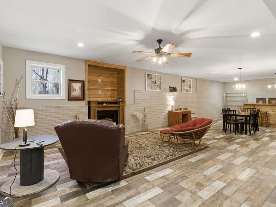 Property Image 81
