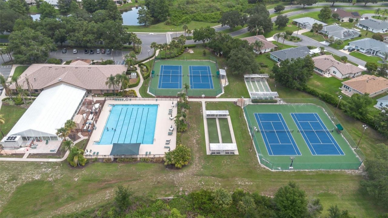 5524 Sir Churchill Drive , Leesburg, FL 34748 Photo