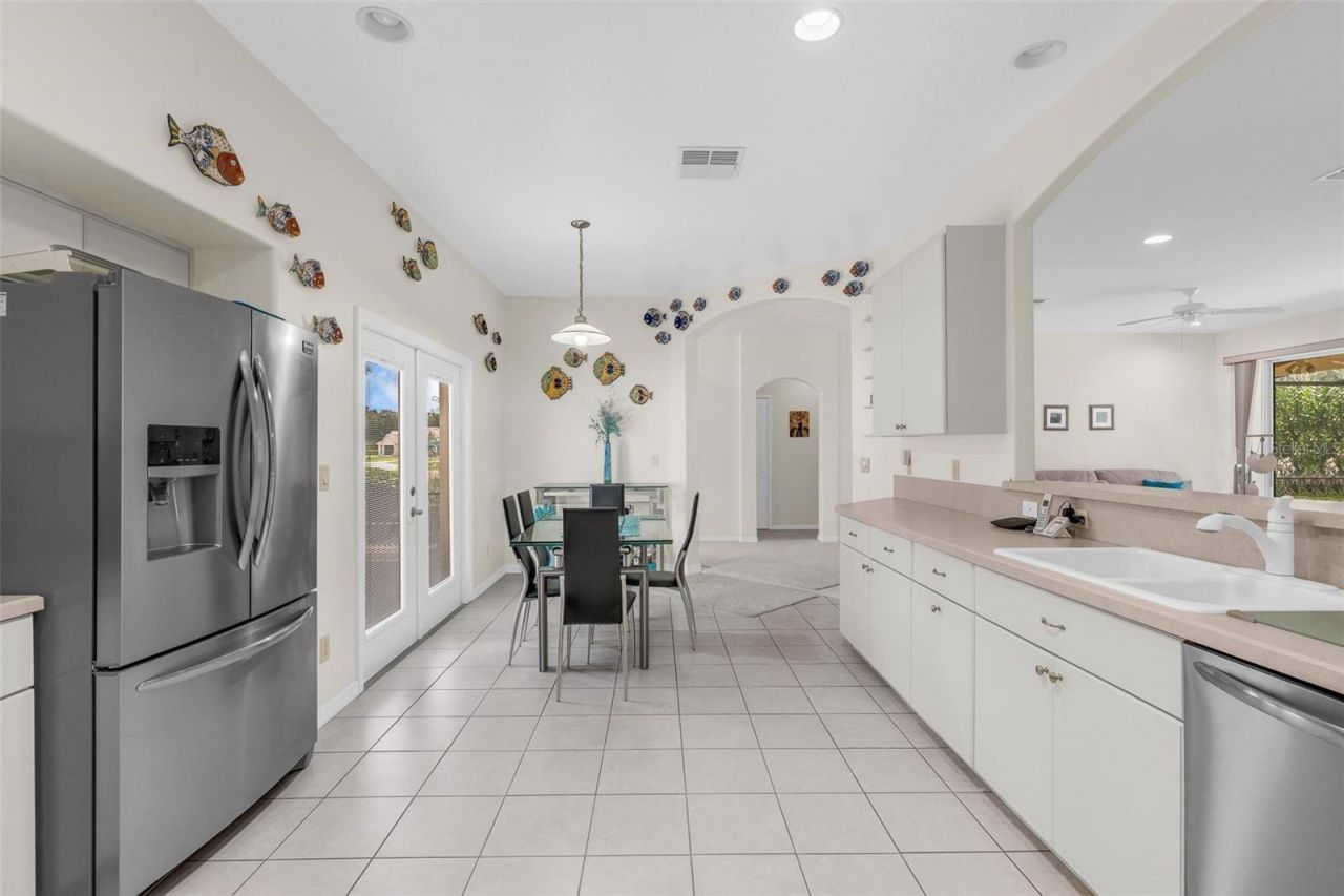 5524 Sir Churchill Drive , Leesburg, FL 34748 Photo