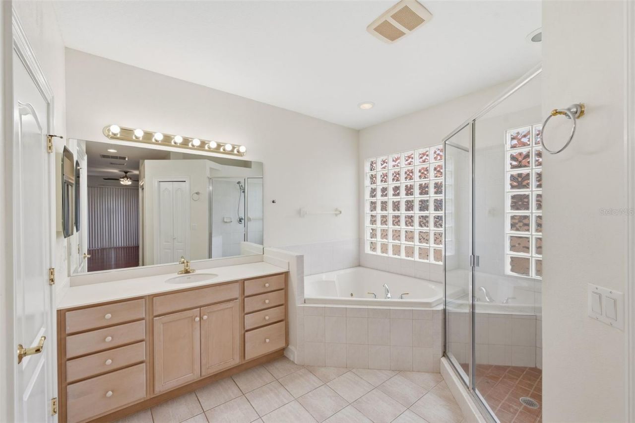 9985 Sago Point Drive, Largo, FL 33777 Photo