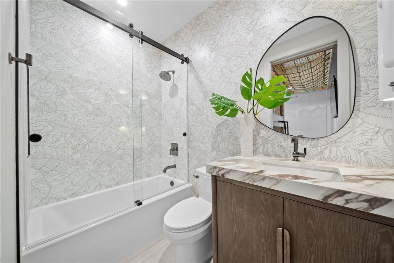 411 Palm Avenue, Anna Maria, FL 34216 Photo