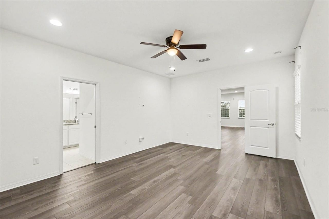 12112 Ledbury Commons Drive , Gibsonton, FL 33534 Photo