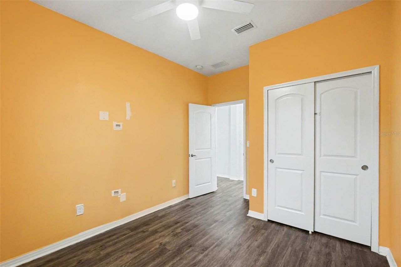12112 Ledbury Commons Drive , Gibsonton, FL 33534 Photo