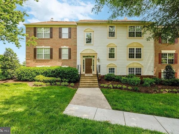 12106 GREEN LEAF COURT, Unit 102, FAIRFAX, VA 22033