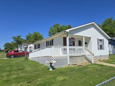 701 N 13th Street, Mayfield, KY 42066