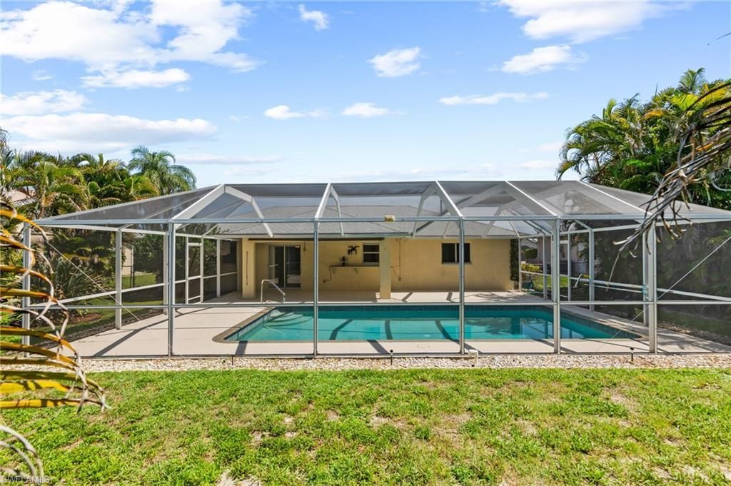 1514 NE 2nd St , Cape Coral, FL 33909 Photo