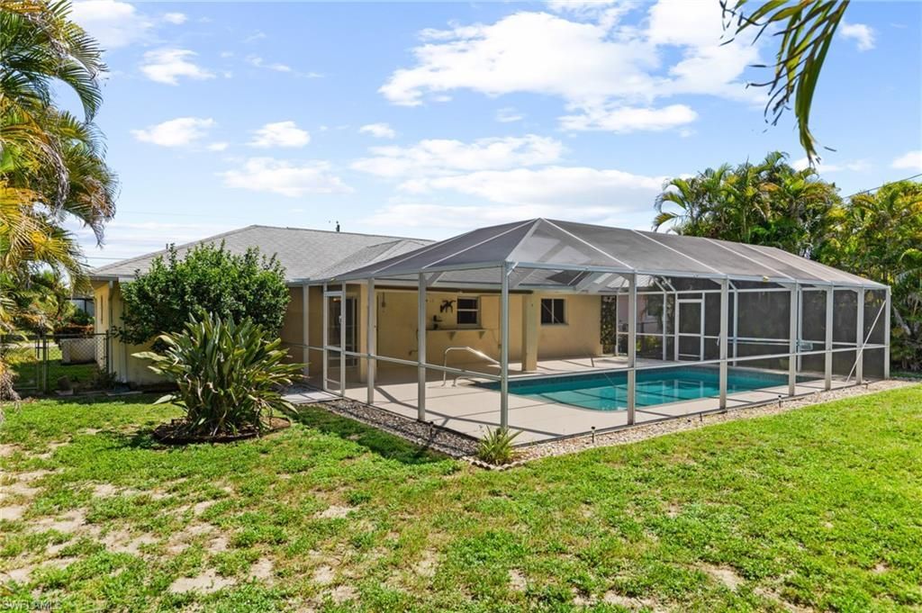 1514 NE 2nd St , Cape Coral, FL 33909 Photo