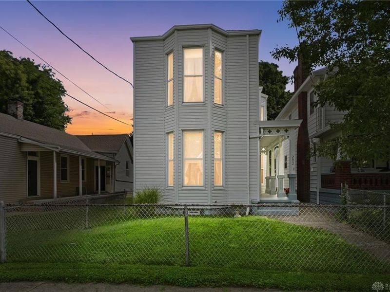 202 W 69th Street, Cincinnati, OH 45216 Photo 1