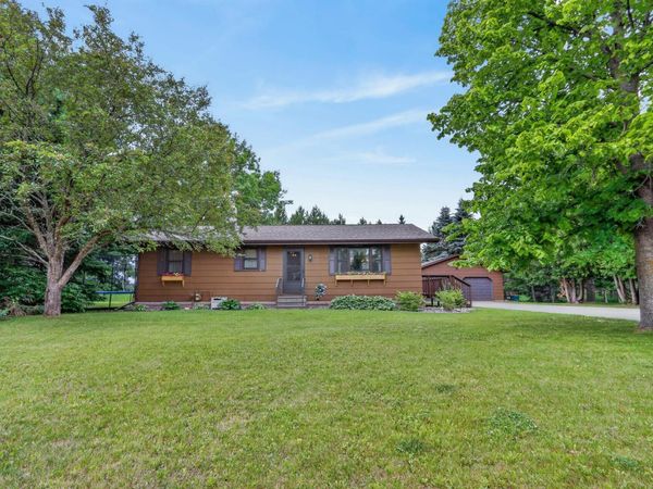 1430 NW 9th Street, Grand Rapids, MN 55744