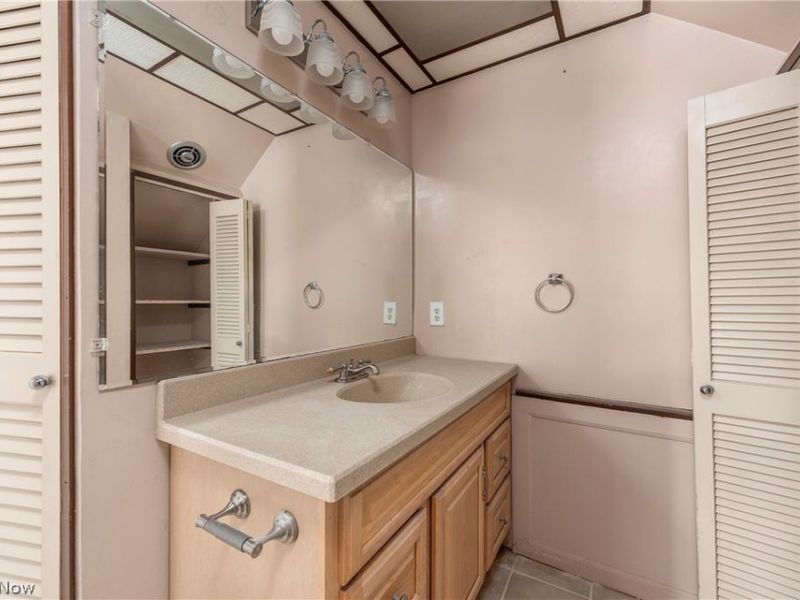 672 Jackson Street, Amherst, OH 44001 Photo 21