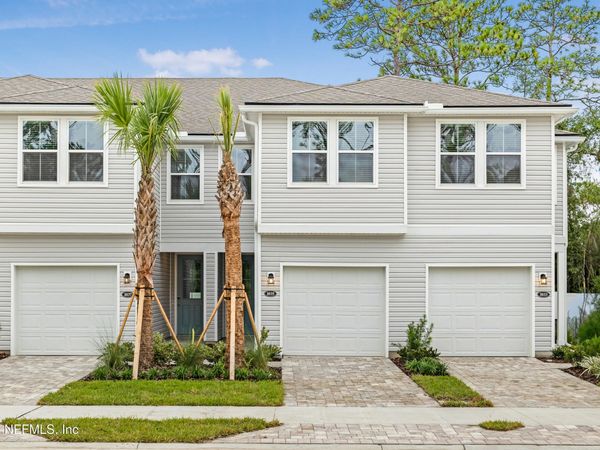 907 EGRET BRANCH Way, Jacksonville, FL 32218